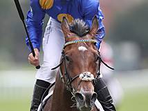 Fantastic Moon siegt unter Rene Piechulek im IDEE 154. Deutsches Derby, Gr.1